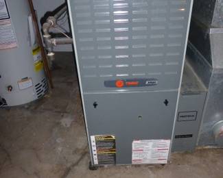 For prices & more info,&nbsp;copy & paste link below:&nbsp;

https://beforeudemo.com/sales-event/naperville-brick-cape-cod-style-home-demolition-sale/