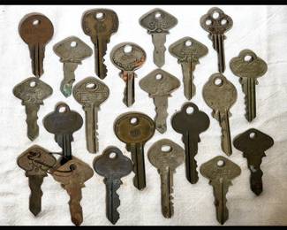 Old Keys including Antique Ford Keys 