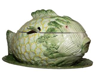 880 Italian Majolica Fish Tureen 45.00