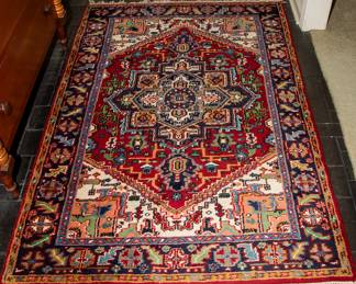 940 Heriz 4x6 Rug 200.00