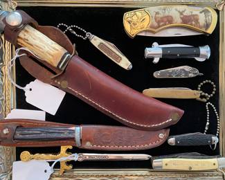 Vintage Stag Hunting Knife / Knives Sheath • Pocket Knives 