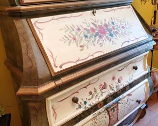 Modern Large secretary