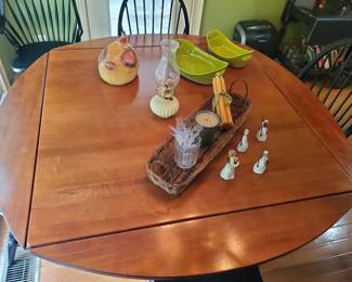 Unique solid wood table, with 4 drop down sides