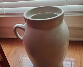 1940s or so Vintage crock