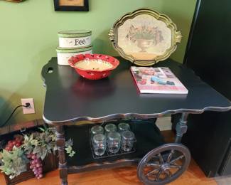 Vintage, shabby tea cart