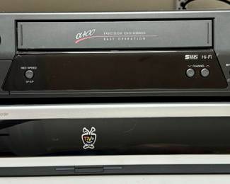 Mitsubishi VCR Player & TiVo Series 2