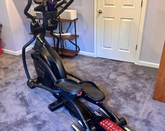 Sole Elliptical E35