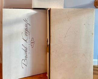 Wedding Gowns & Veil 