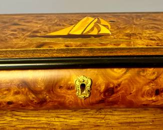 Reuge "Over the Waves Waltz" Music Box