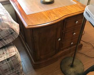 End table