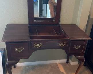 Ethan Allen vanity