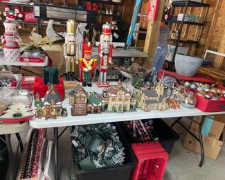 Christmas decor - Christmas houses, ornaments, nutcrackers, wrapping paper