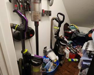 rechargeable vacuums and accessories 