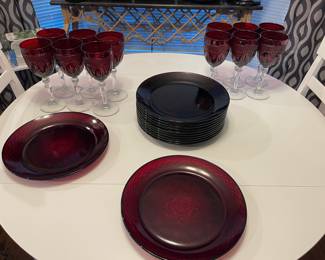 Cristal D'Arques Ruby Red diner plates and goblets