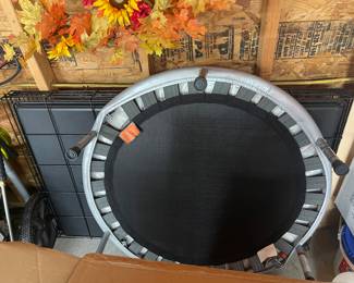 Exercise/jogging trampoline