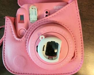 Fujifilm Instax Mini 9 - Pink Instant Polaroid Camera + Pink Case