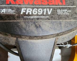 Cub Cadet - 23 HP Kawasaki motor 