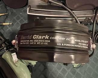 VINTAGE DAVID CLARK H10-40 GENERAL AVIATION HEADSET W/M4 MICROPHONE MINT GREEN ( 2 AVAILABLE)