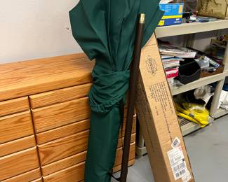PATIO UMBRELLA ~ NEW IN A BOX