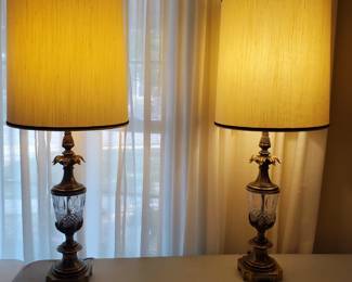 Pair of retro lamps