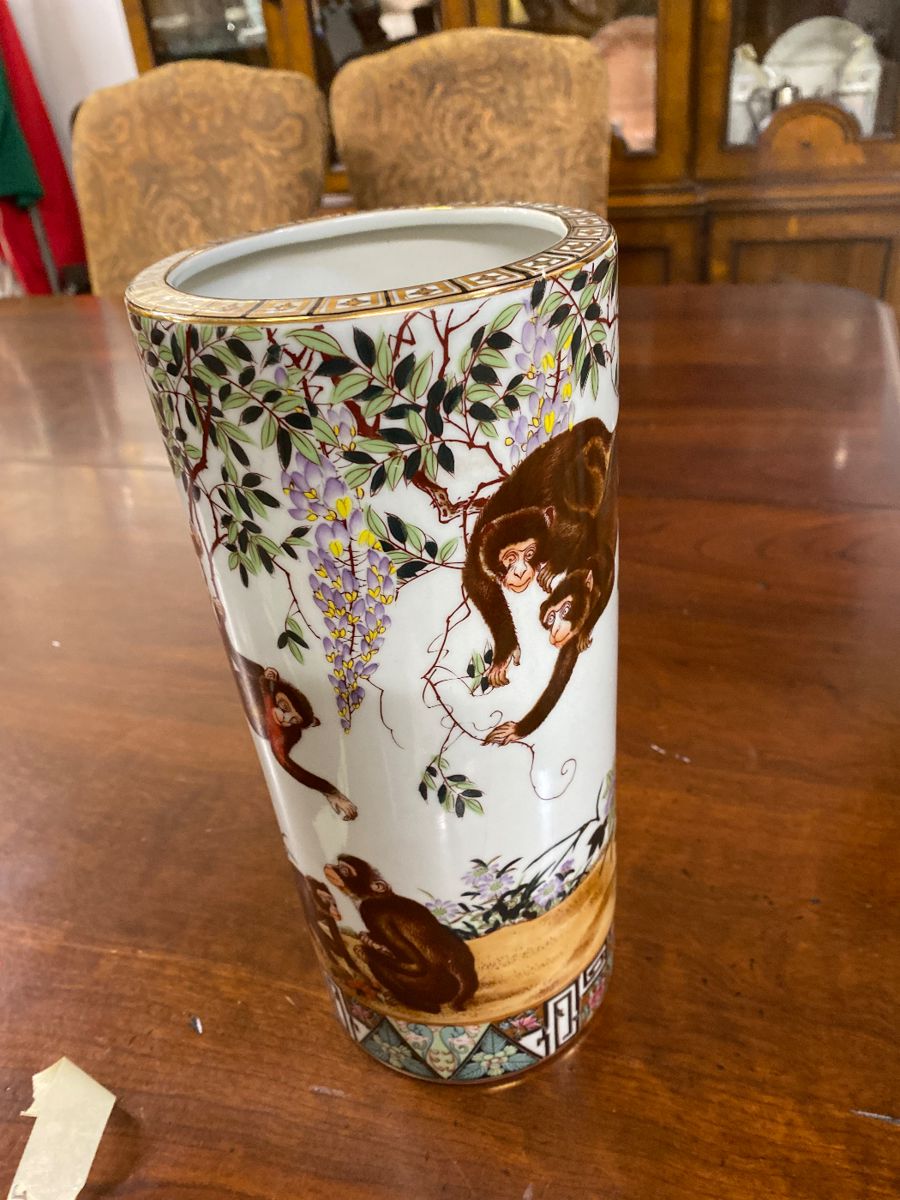 BEAUTIFUL CYLINDRICAL CHINESE MONKEY VASE- MARKED