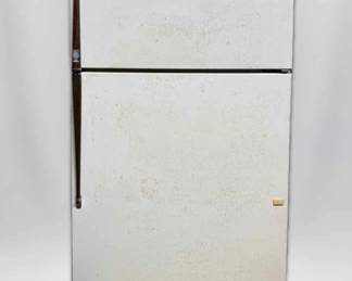 Garage Kenmore Refrigerator Works