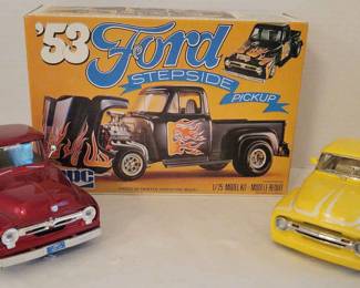 1953 Ford Stepside Pickup 1 25 Model Kit, And Two 1956 Ford Pickups