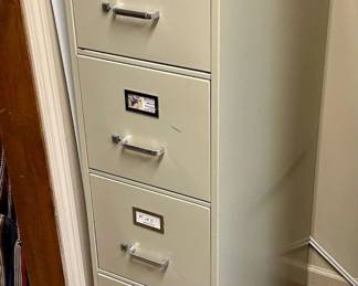4 Drawer File Cabinet