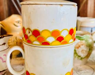 George Briard MCM Mid Century stackable tea cup & tea set