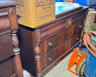 Carved Pineapple Furniture with Drawers