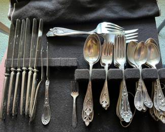 Rogers Bros. Triple-plate flatware set.