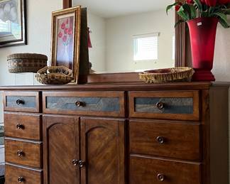 King Bedframe, Dresser w Mirror, 2 Nightstands, Highboy, Table Lamps Red pair. Art