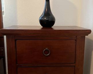 Mission Style Queen Bedroom: Bed Frame w Nightstand and Dresser w Mirror, Rustic Ladder, Blankets, Ottoman/Bench, Mattress/BS