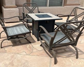 Fireplace/Table w 4 Chairs