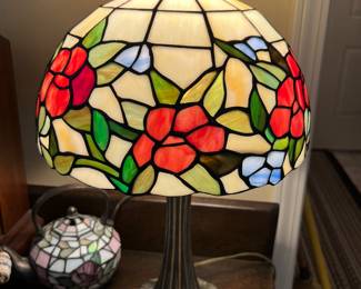 Stained glass Tiffany Style Lamp
