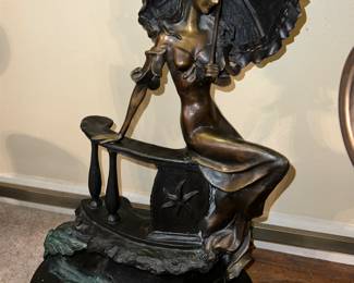 Bronze statue Lady with umbrella by Icart 
