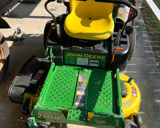 2022 John Deere zero turn lawn mower, accel 42 deep, 12.2 hours