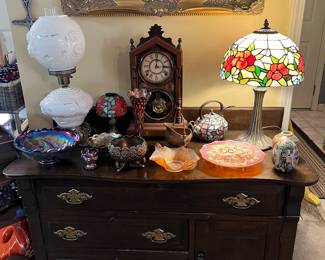 • Antique Washstand 