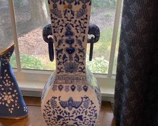 Vintage Oriental Porcelain White Blue Square Vase 
