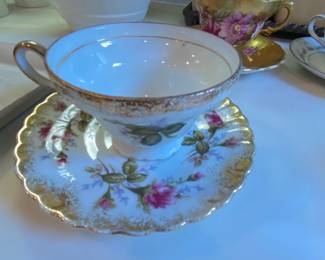 Vintage Floral Teacup & Saucer with Gold Trim 