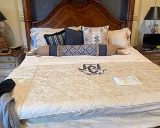 Thomasville King Four Poster Bed 