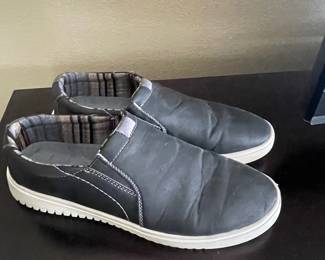 Izod Black Men's Slip On Shoes