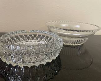 Crystal Diamond Cut Ashtray, Round Ribbed Glass Bell Shaped Bowl