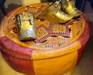Conquistadore brass stirrups, leather hassock