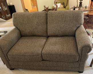Very nice contemporary, comfy quality sofa