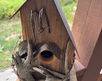 Unique birdhouse 