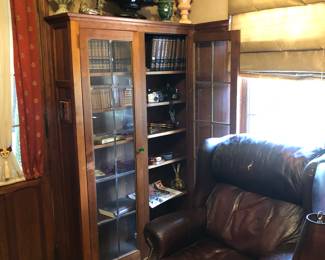 Leather recliner as is