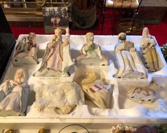 Lefton nativity set