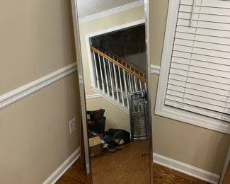 Mirror 
