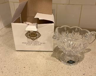  Crystal dish 